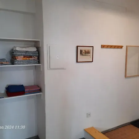 Skromny V Centru Chebu, 3. Floor דירה