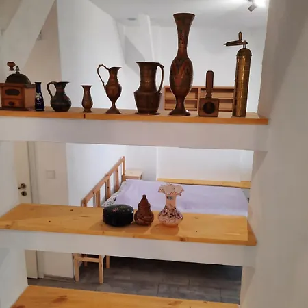 דירה Skromny V Centru Chebu, 3. Floor שב