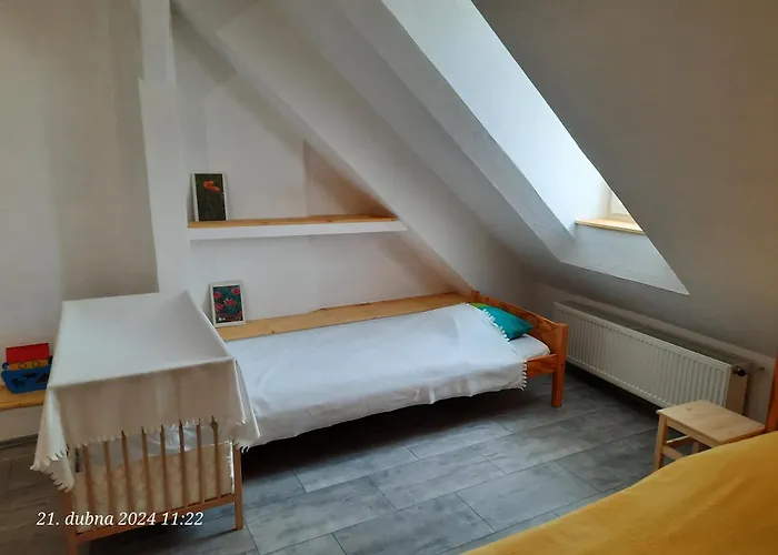 Apartment Skromny V Centru Chebu, 3. Floor Cheb